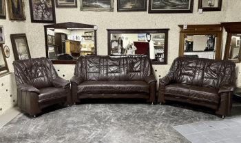 Комплект диван крісло шкіряний коричневий