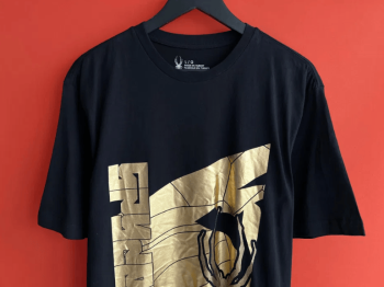 Spyder оригинал мужская футболка размер L Б У