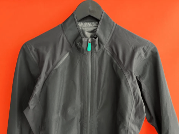AGU Secco Evo Rain Jacket женская вело куртка ветровка мембрана раз M