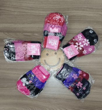 Варежки для девочки, 3-5 лет