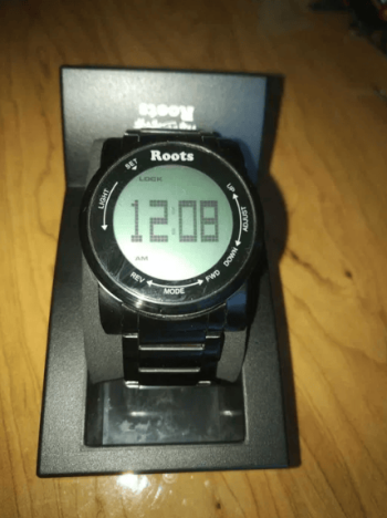 Мужские часы Roots Канада кварцевые продажа или обмен
