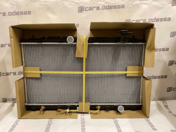 Радиатор двигателя Toyota Camry 40 3.5/VENZA/AVALON/LEXUS ES350