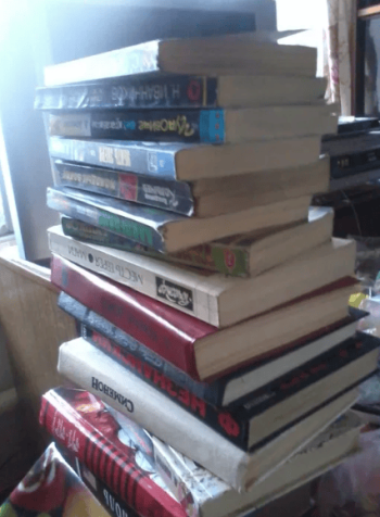 Книги интересные разных жанров, недорого, в хорош. и отличном состоян!
