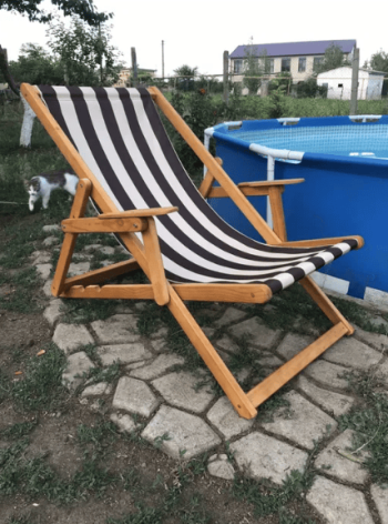 Шезлонг лежак деревянный