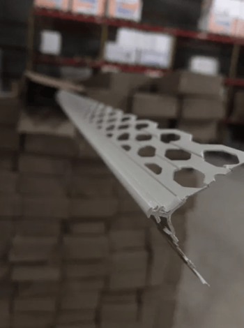 Кутник для мокрої штукатурки ПВХ