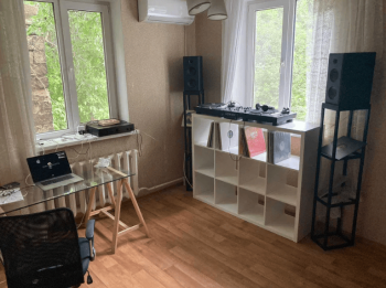 Стойки для колонок, стойки для акустики, подиум, подставки под колонки