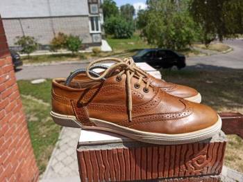 Комфортні шкіряні туфлі, мокасіни Bugatti 