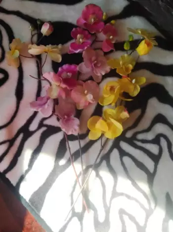 Продаются искусственные Орхидеи