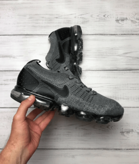 Чоловічі кросівки Nike