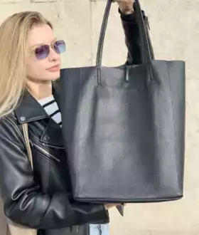 Черная кожаная женская сумка шоппер