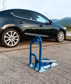 Барьер парковочный автономный автоматический управление смартфоном.