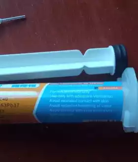 Паяльная паста MECHANIC XG-Z40 применяется для пайки BGA микросхем