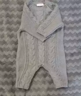 Вязаный ромрер Next