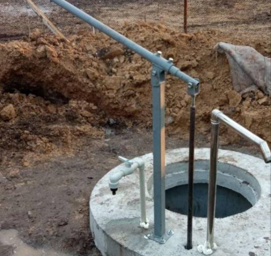 бурение скважин с ручным насосом