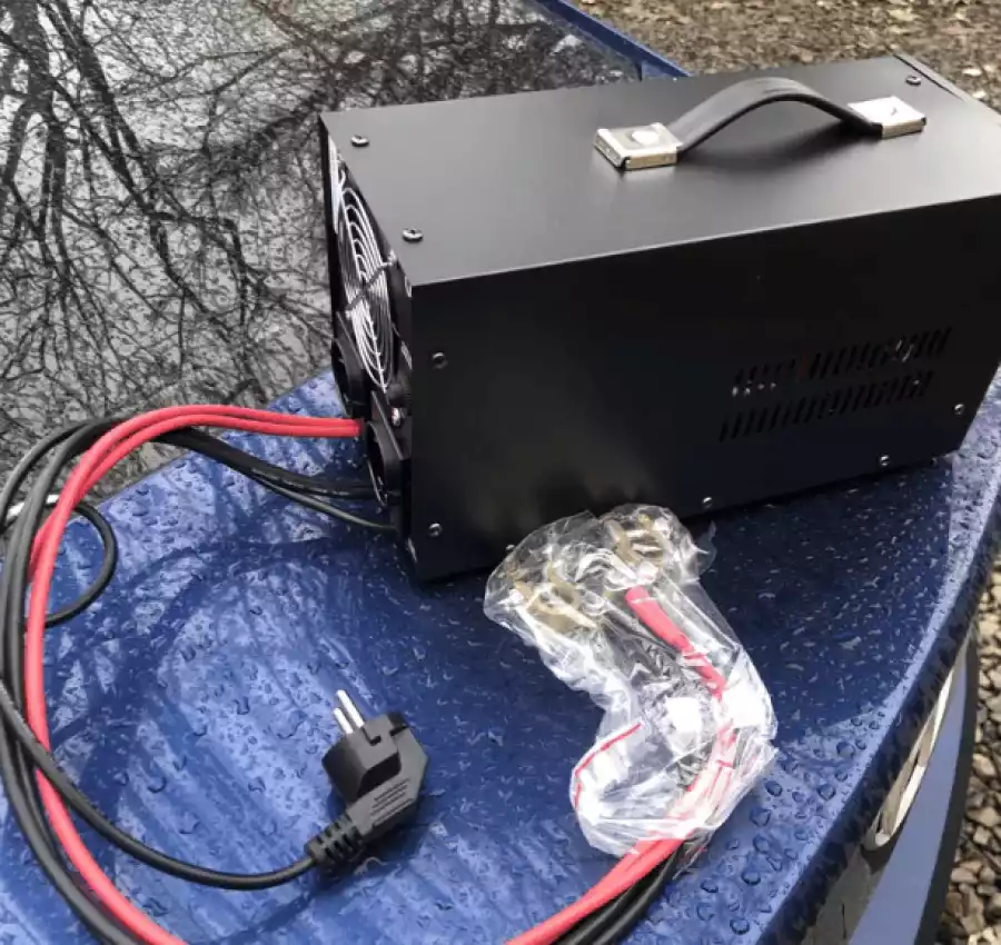 Бесперебойник УПС UPS 300500VA 12VDC 4