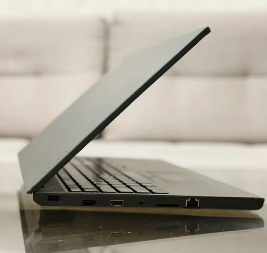 Lenovo Full HDIPSTouchi5-6300U3.0 GHz8 ГБSSD 240HD Graphics 520 3