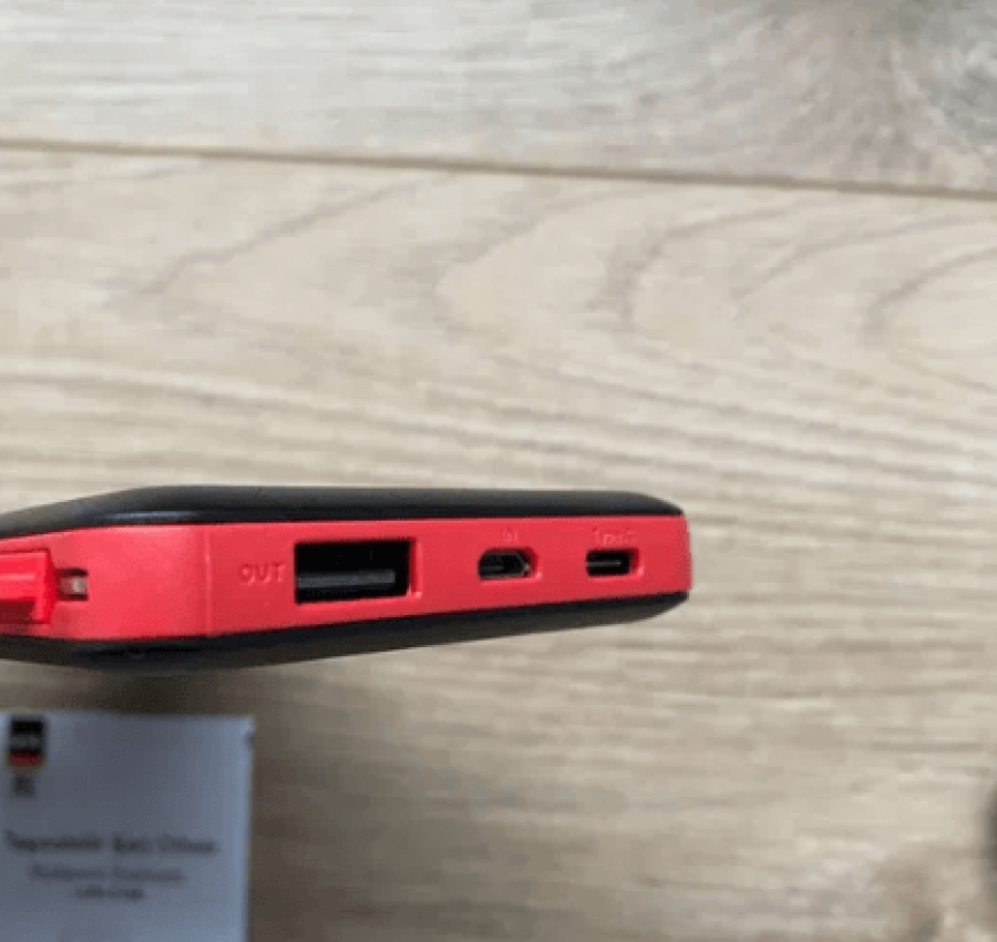 Power Bank 10000 mAh 4