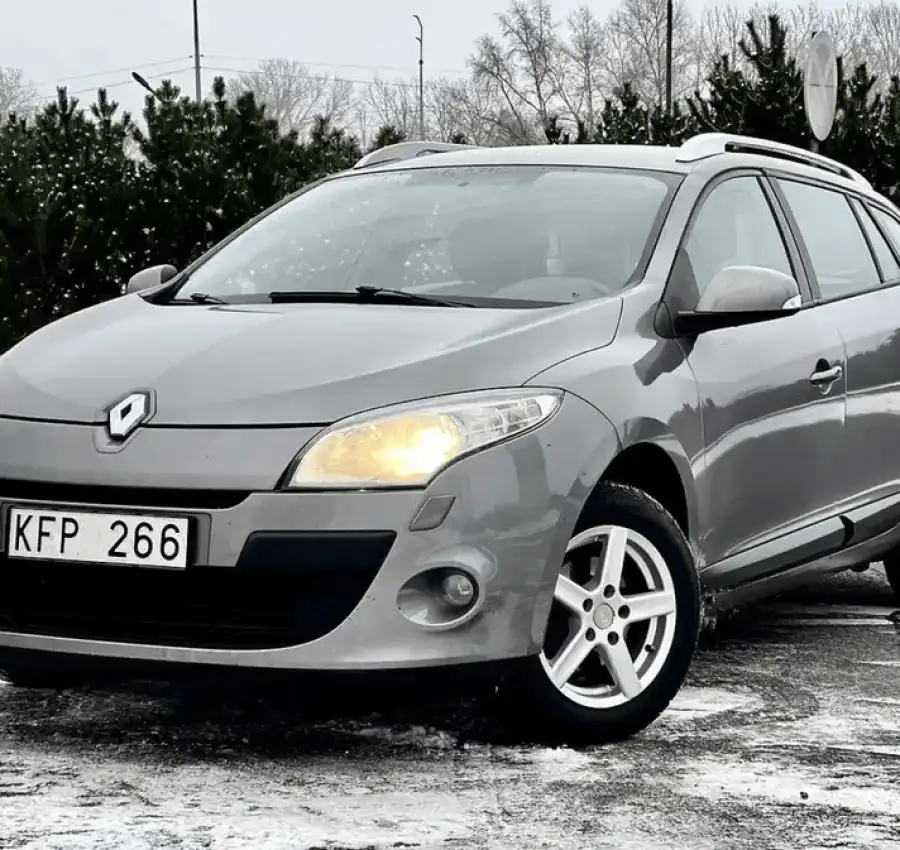 Renault Megan 2011 Рено Меган