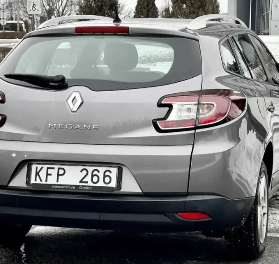 Renault Megan 2011 Рено Меган 3