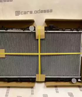 Радиатор двигателя TOYOTA AVENSIS 1997-2002 2.0 Diesel