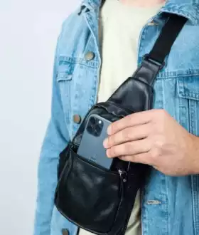 Сумка мужская кожаная слинг через плечо / нагрудная 014 ТОП продаж!