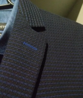 Стильный пиджак размер 46 (на рост 170-180см)