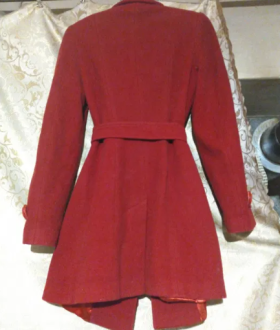 Кашемірове пальто жіноче червоне