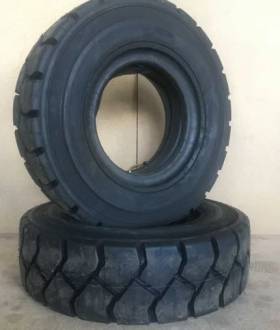 Колеса шини для погружчика навантажувача пневмокомплект для погрузчика