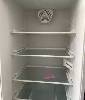 Вмонтований холодильник Бу