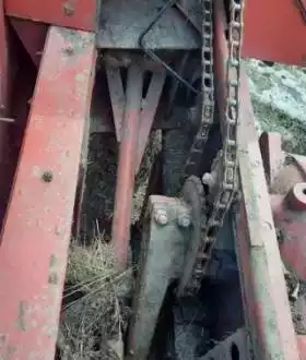 Розборка прес-підборщиків запчастини MF 120.RC 42