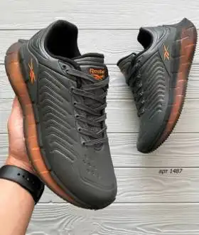 Мужские кроссовки Reebok Zig Kinetica 27.5см та 28см Чоловічі кросівки