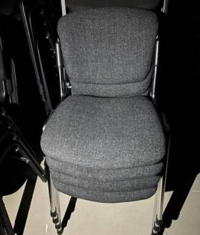 РОЗПРОДАЖ офісу стільці монітори дошки маркерні крісла столи