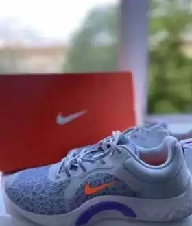 Кроссовки Nike