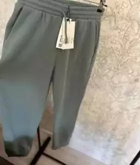 Женские джогеры Zara