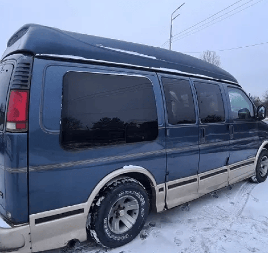 Chevrolet Express & GMC Savana 2