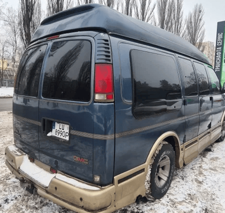 Chevrolet Express & GMC Savana 3