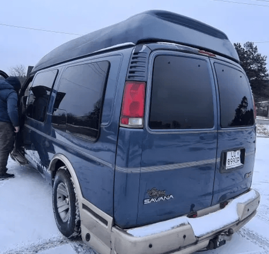 Chevrolet Express & GMC Savana 8