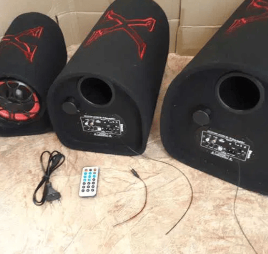 Активный сабвуфер. Акустика. Колонка. Встроенный усилитель звука 7