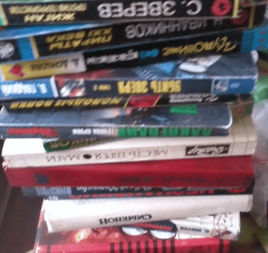 Книги интересные разных жанров, недорого, в хорош. и отличном состоян! 4