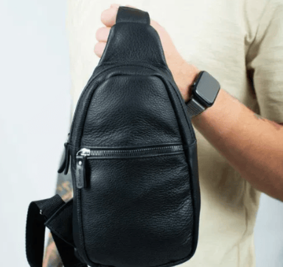 Сумка мужская кожаная слинг через плечо  нагрудная 016 4