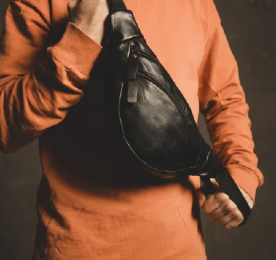 Мужская кожаная бананка поясная  на пояс  через плечо 018 7