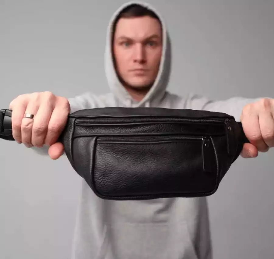 Мужская кожаная бананка поясная  на пояс  через плечо 007 4