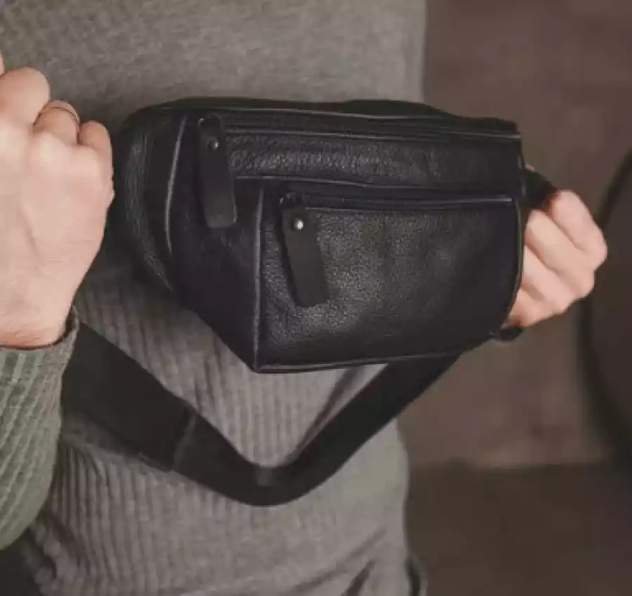 Мужская кожаная бананка поясная  на пояс  через плечо 007 6