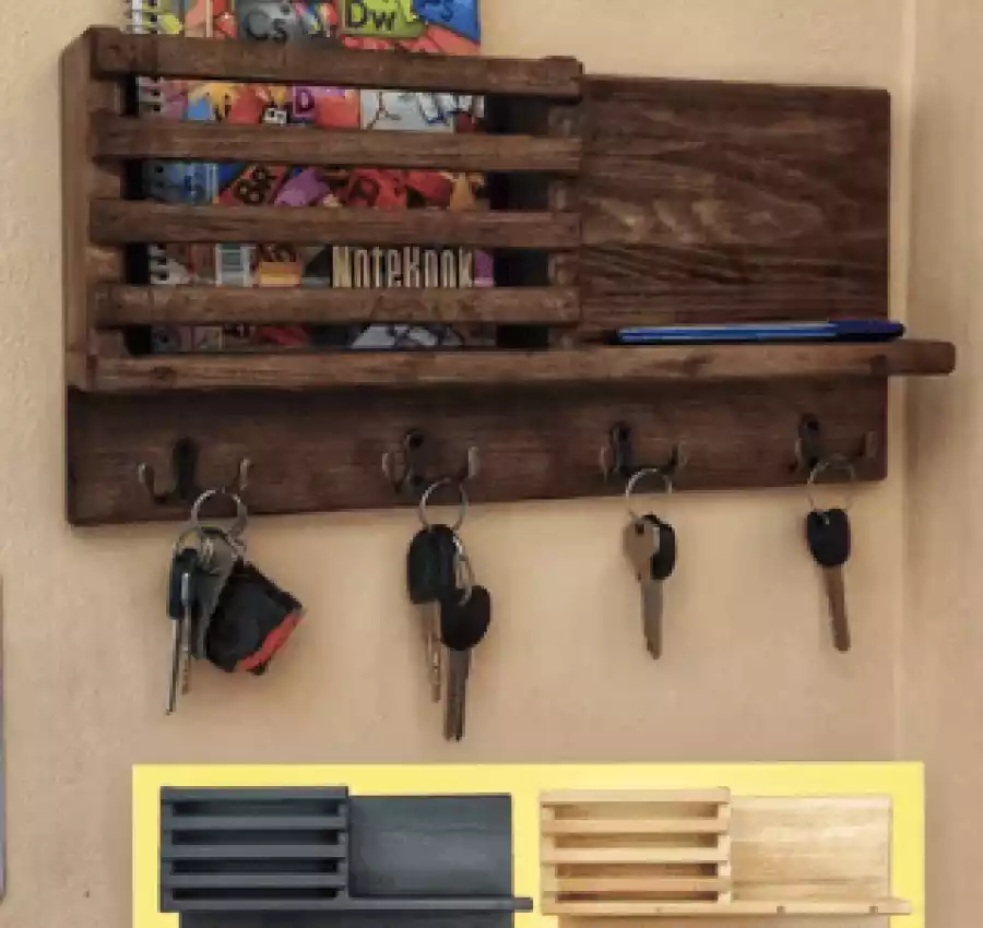 Ключница из Дерева, Ключниця з дерева