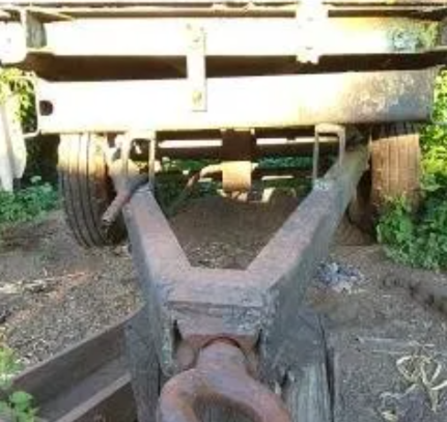 Прицеп до трактора 4