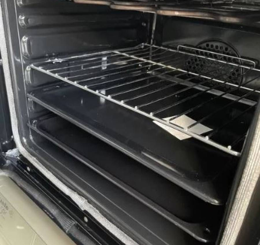 Електро плита біленька Бу 3