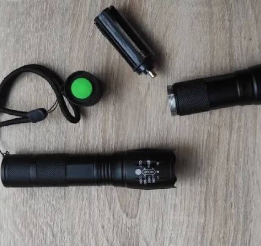 Фонарик, ліхтарик А 100 світлодіодний Т6 3