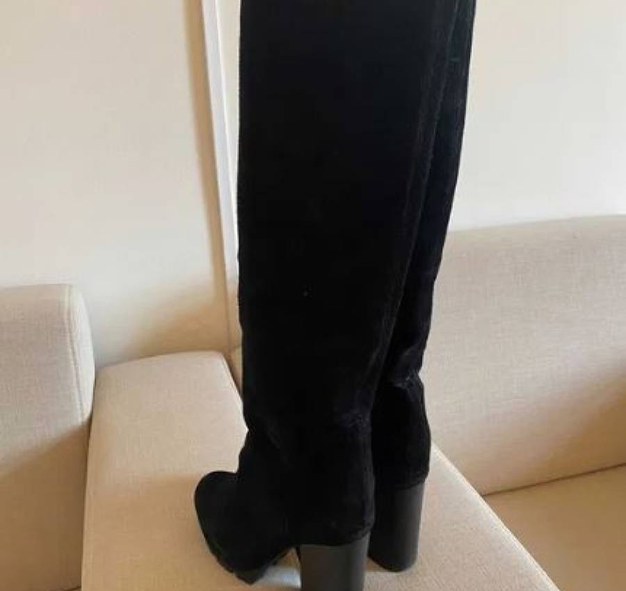 Замшевые сапоги Schutz 3