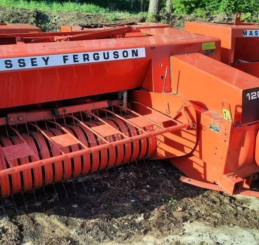Пресс  прес підборщик, тюкопрес Massey Ferguson 120 3