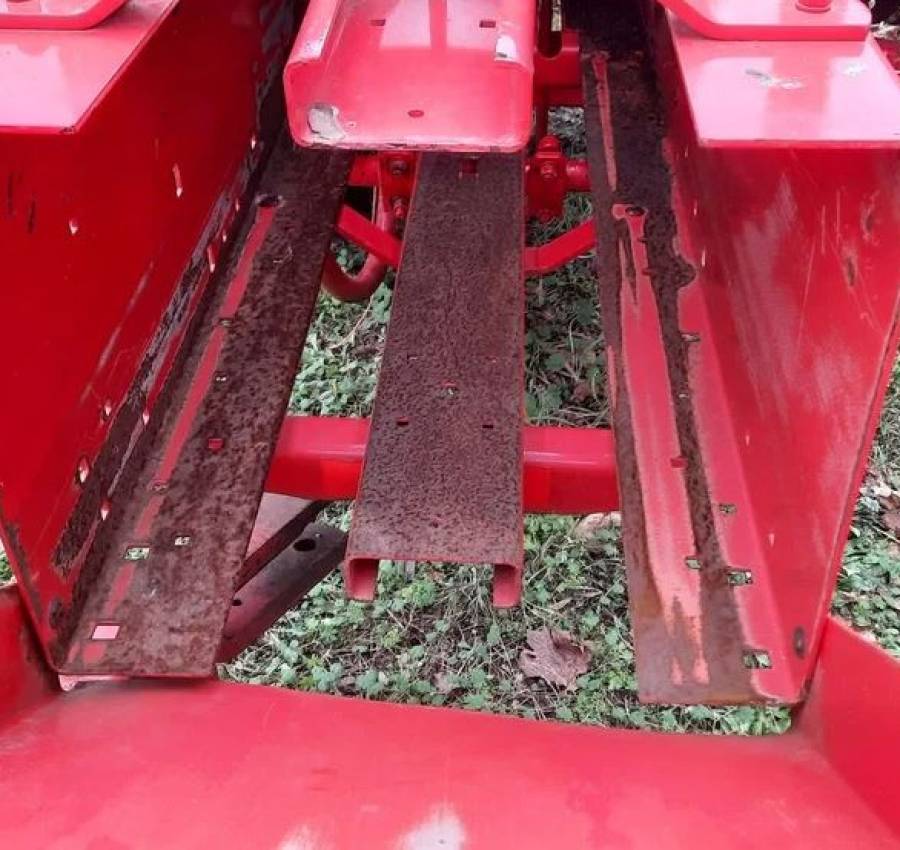 Пресс подборщикпрес-підбирачтюковщиктюкопрес MFf 120 6